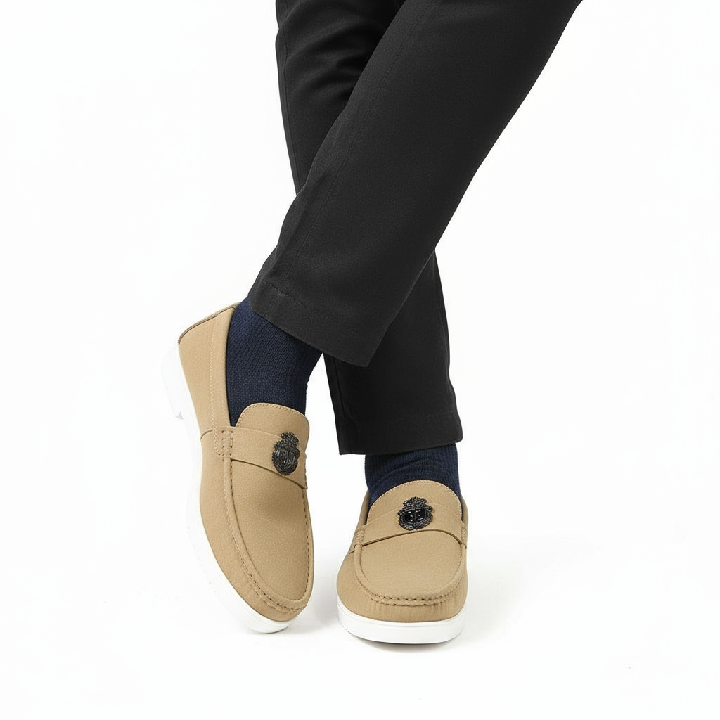 CASUAL LOAFER
